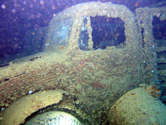 Wreck of S/S Thistlegorm, truck at the hold no 3, bottom level