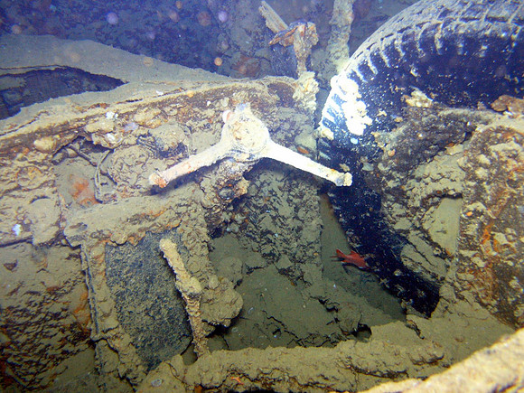 Thistlegorm, jeep from which steering wheel has been stolen